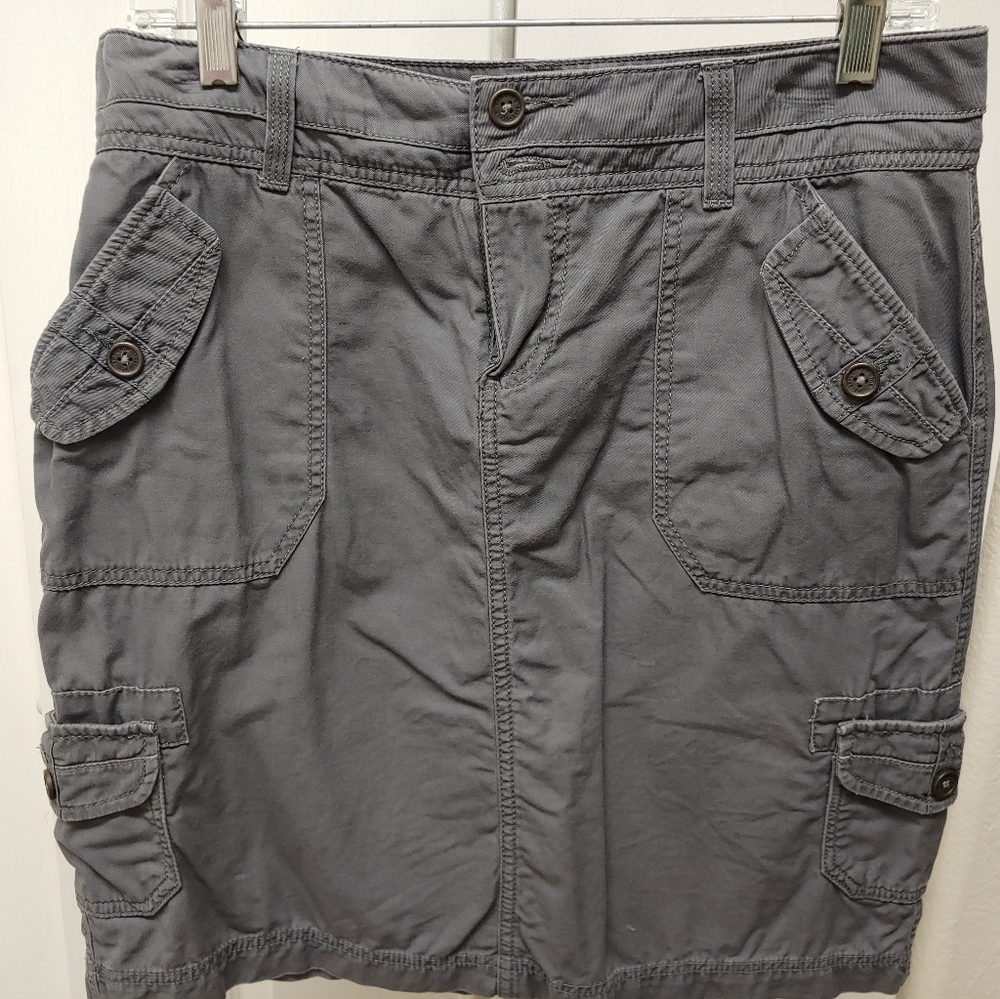 Sonoma grey cargo skirt size 6